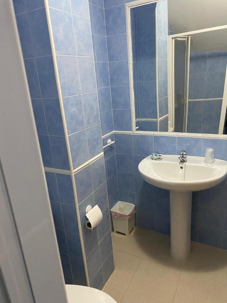 Hostal Y Apartamentos La Vereda 루이데라 외부 사진