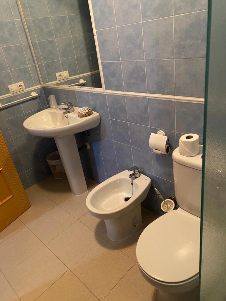 Hostal Y Apartamentos La Vereda 루이데라 외부 사진