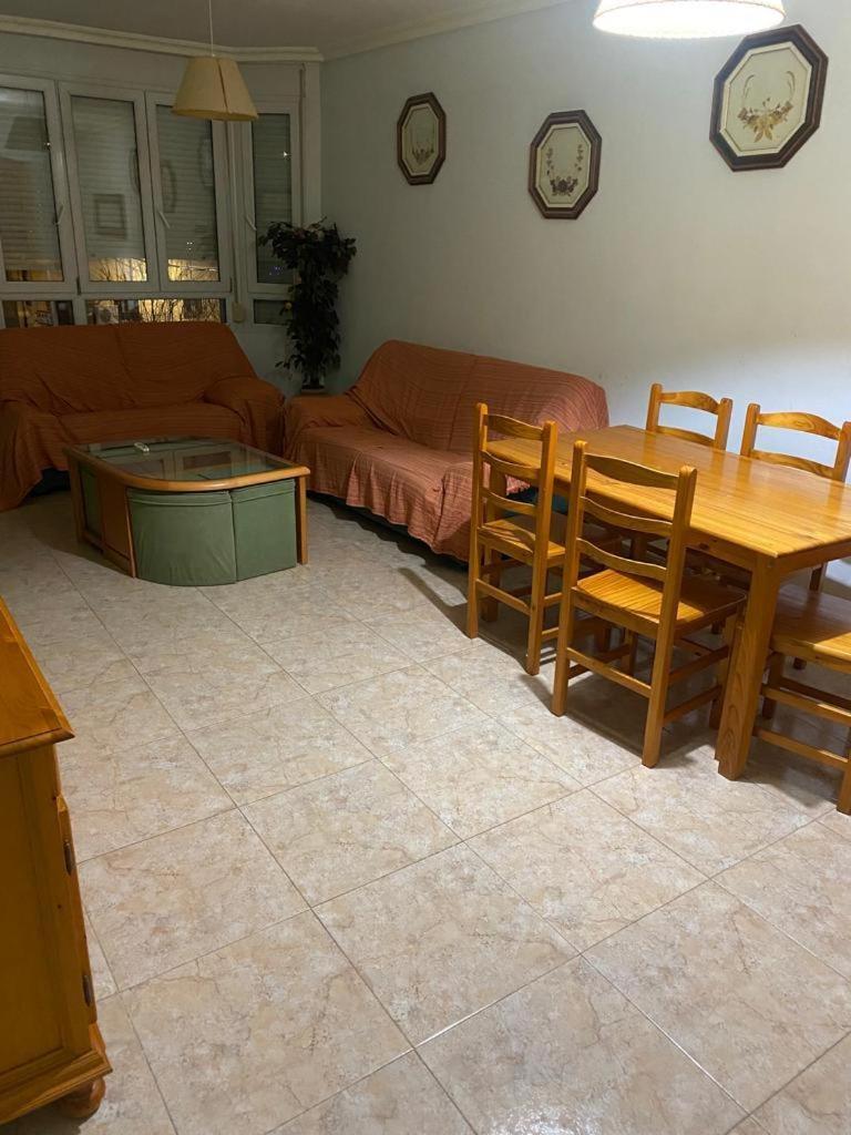 Hostal Y Apartamentos La Vereda 루이데라 외부 사진